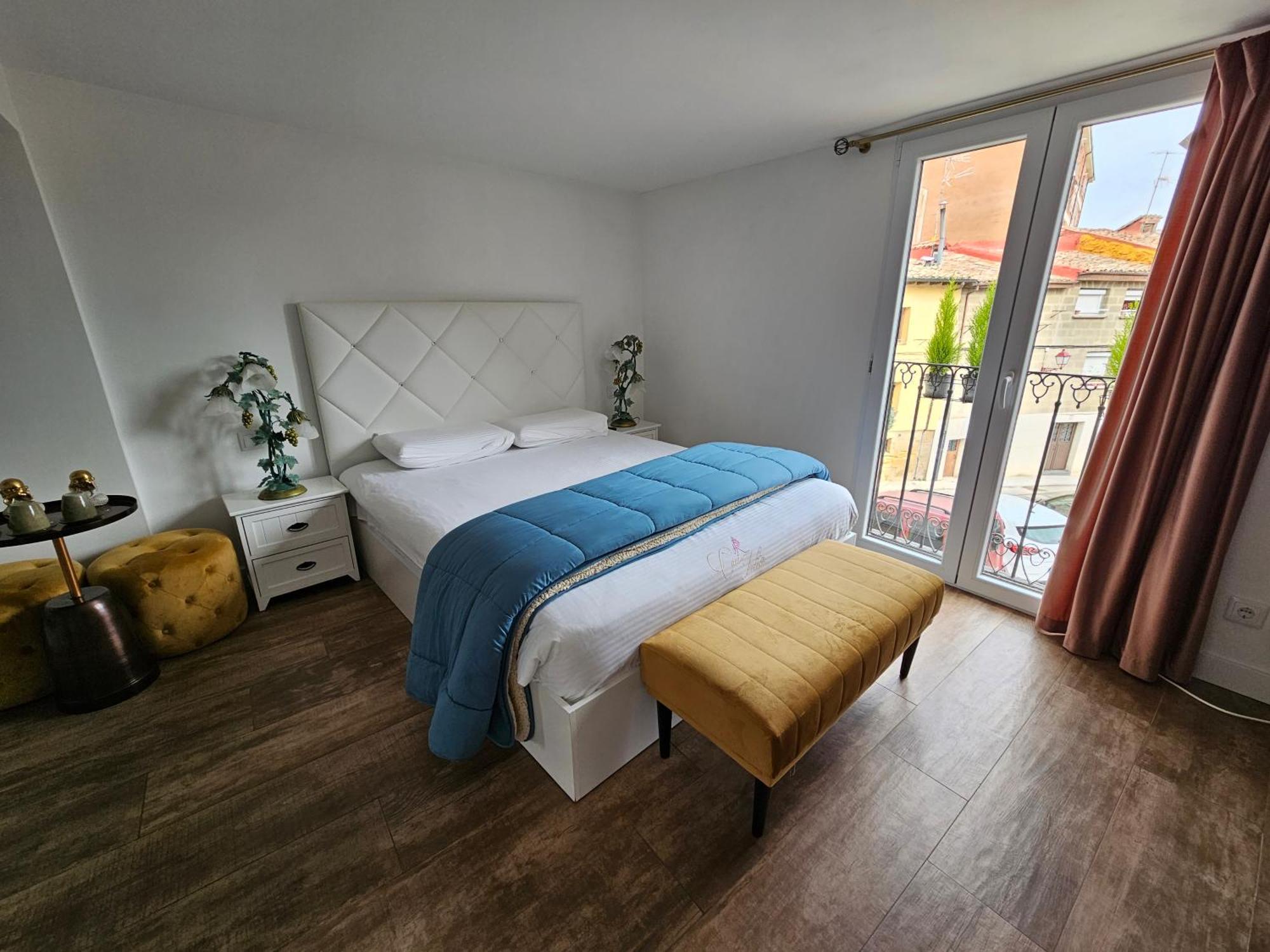 Casa Iulia Hotel Haro Quarto foto